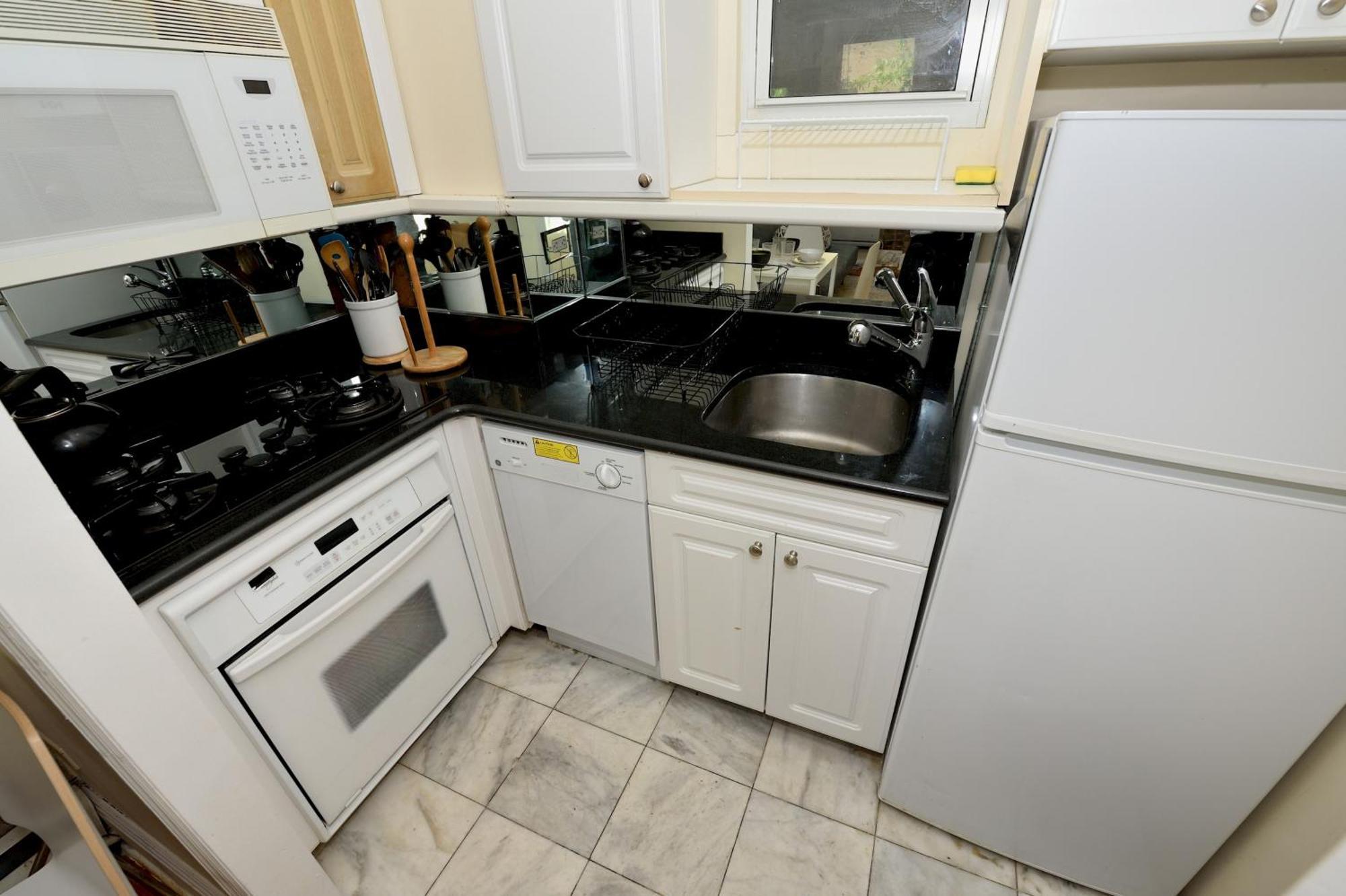 Appartement Charming 3-bedroom In Midtown West *